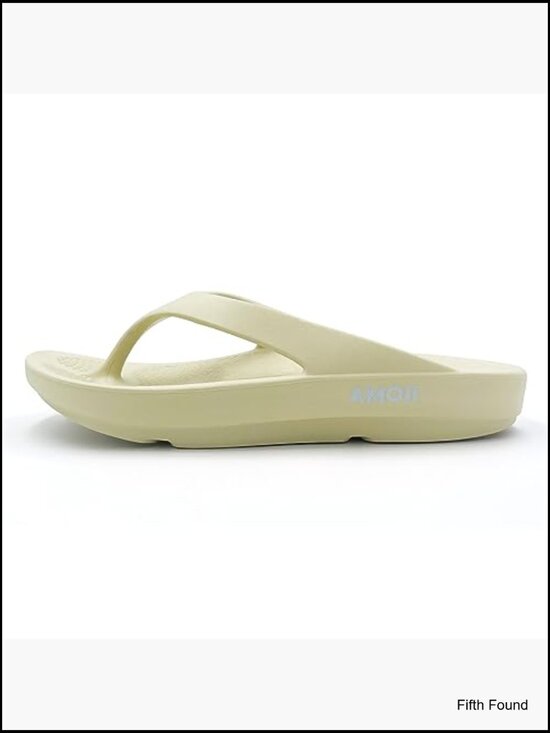 Unisex Flip Flops, Thong Sandals with Arch Support, Lightweight EVA Beach main image 4